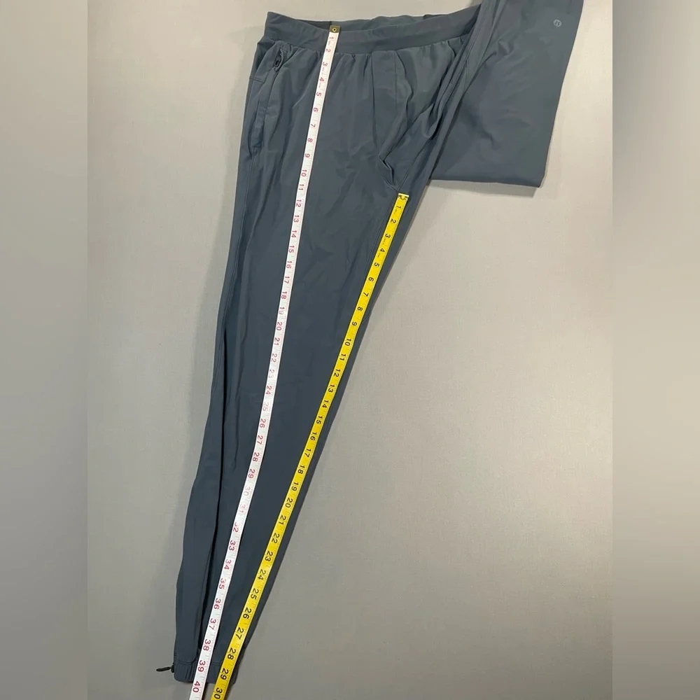 Lululemon Surge Joggers (Regular), Lightweight, Zips at Cuffs - Mens Medium
